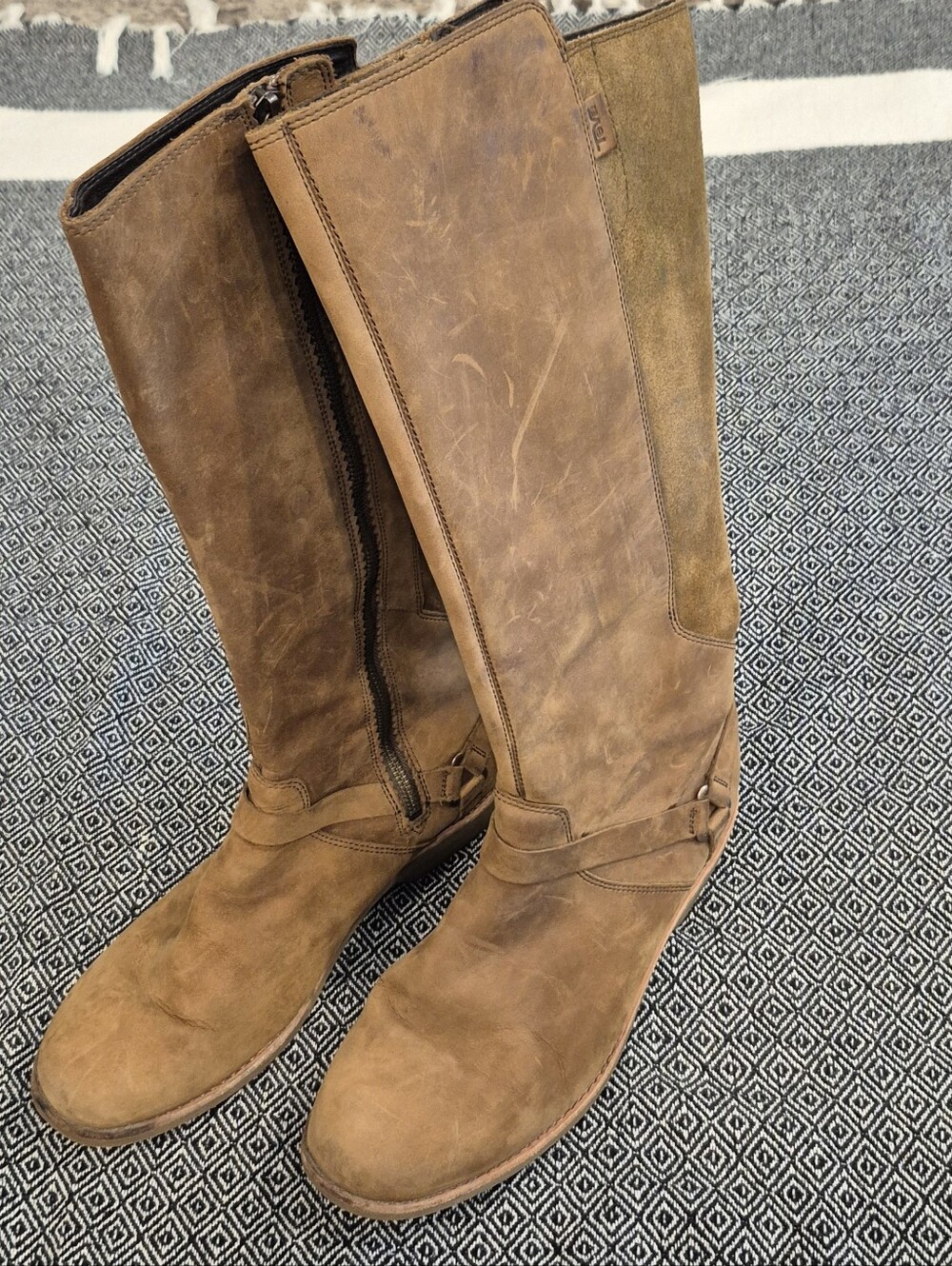 Teva De La Vina Dos Tall Bison Boots Size 11